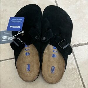 Black Birkenstocks